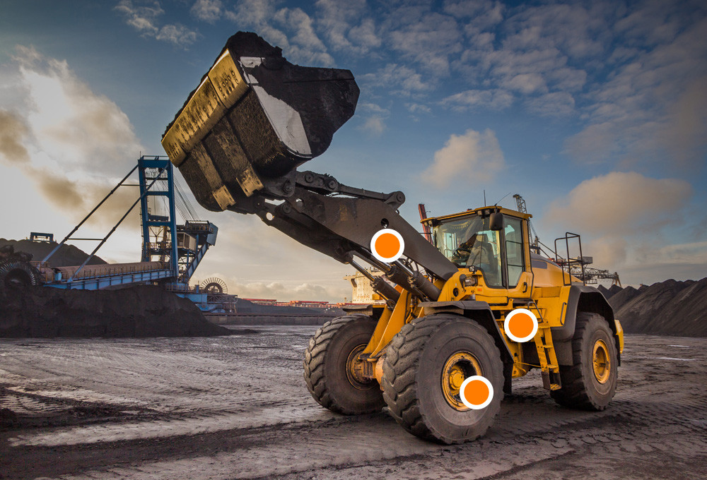 Wheel loader with highlighted measuring points I/O modules MicroControl