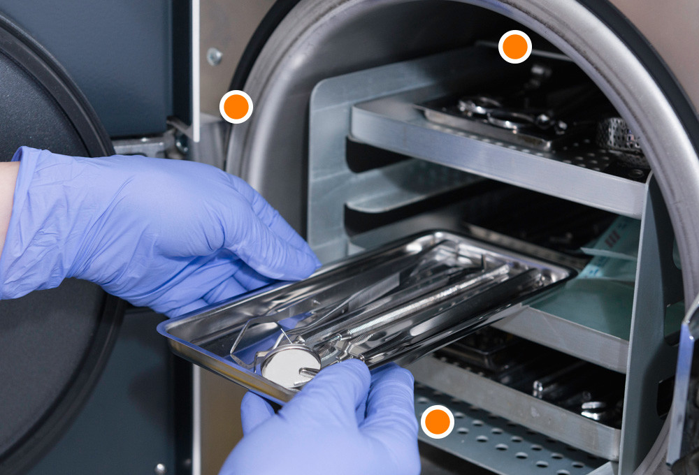 Sterilization device with highlighted measuring points I/O modules MicroControl
